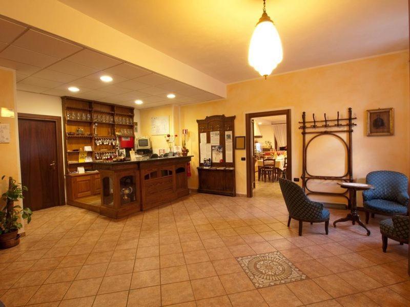 غابي Residence Hotel Moderno المظهر الخارجي الصورة